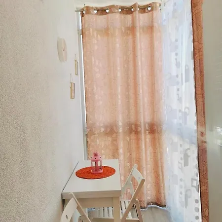 Bonito Estudio Recien Reformado, A 500 Metros De La Playa * Torrevieja