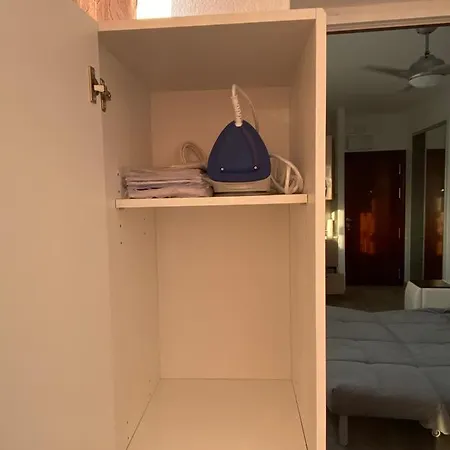 Bonito Estudio Recien Reformado, A 500 Metros De La Playa *